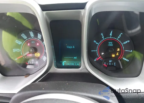 2011 Chevrolet Camaro 1Ls z USA, uszkodzony, nr VIN 2G1FE1EDXB9138143